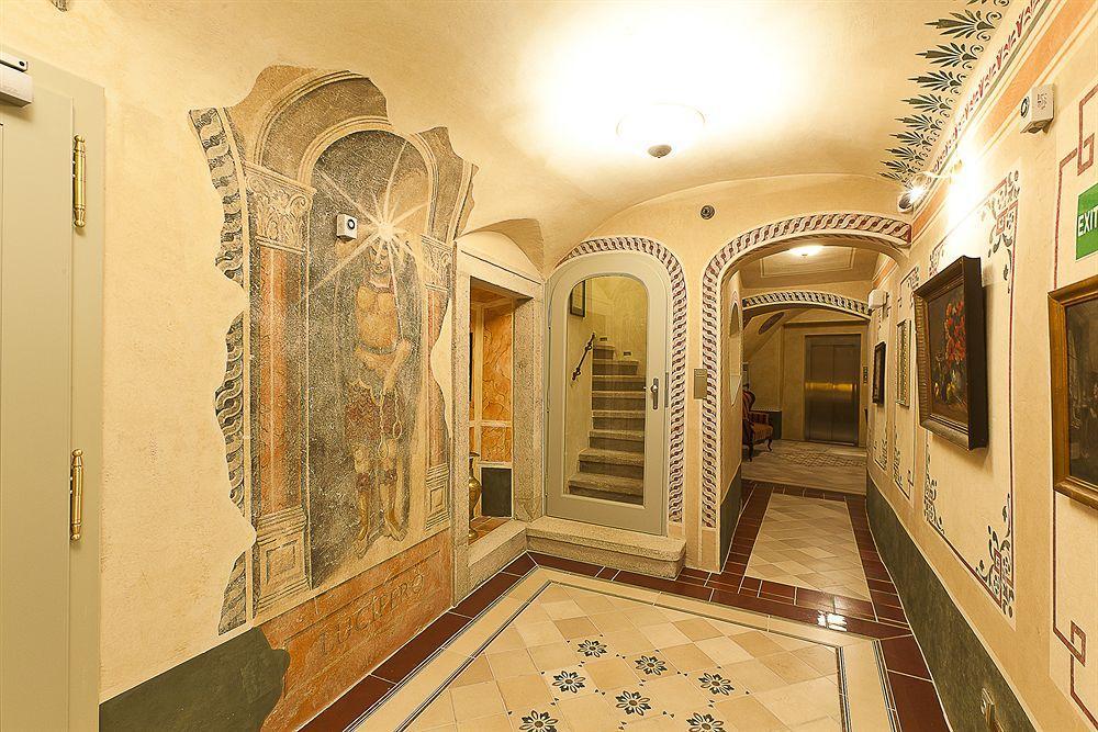Hotel Krcinuv Dum Чешки Крумлов Екстериор снимка